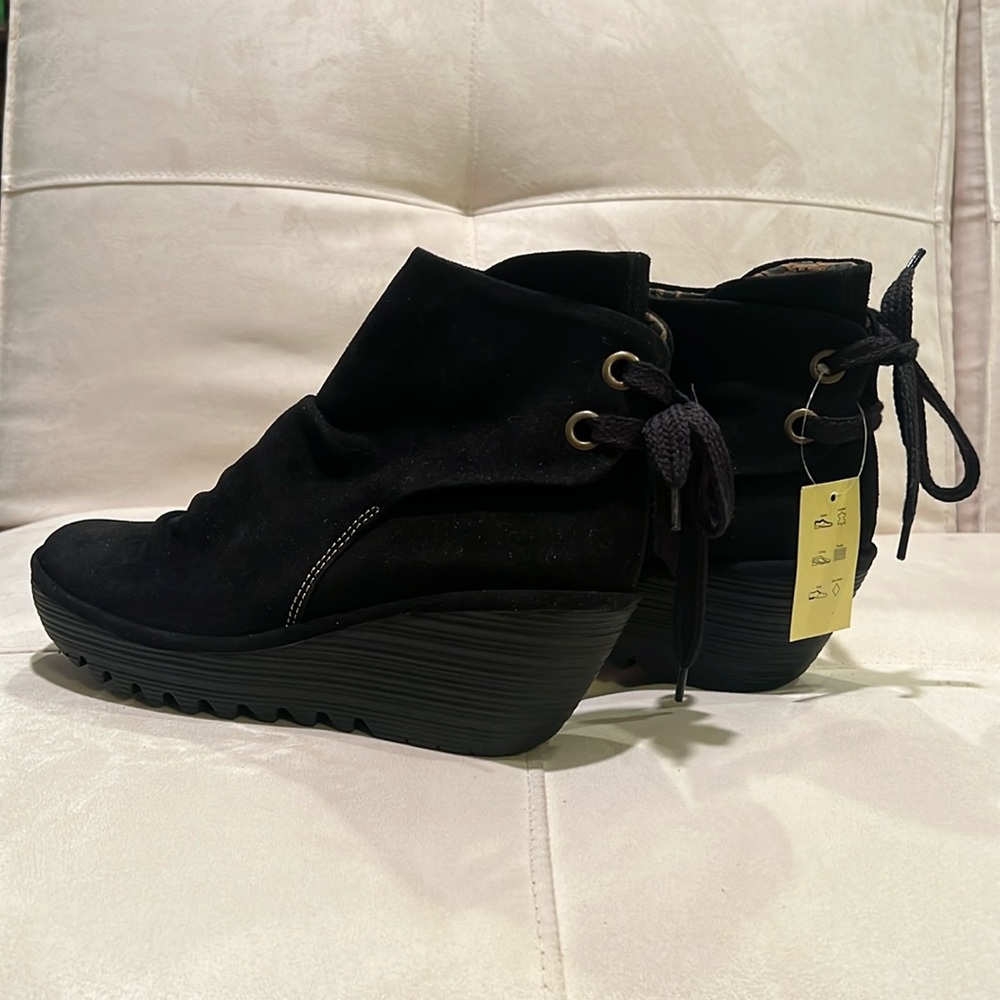 Fly London Suede Boots Women's 39 (8) Black Yama Wedge Ankle Boot - New w/ Tags